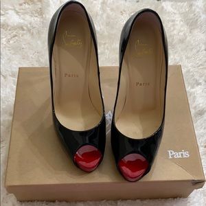 Louboutins size 38